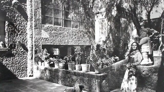 Asiste a las actividades que Coyoacán tiene preparadas para celebrar el 107 natalicio de Frida Kahlo.