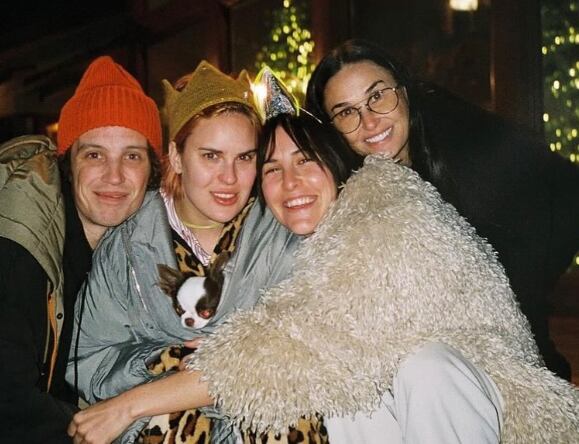 Demi Moore y sus hijas