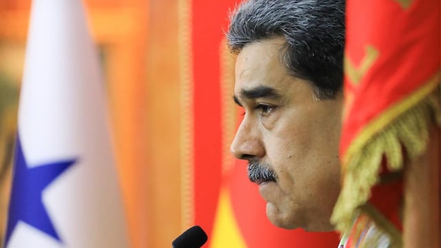 Maduro se concede el premio de Arquitecto de la Paz en Venezuela