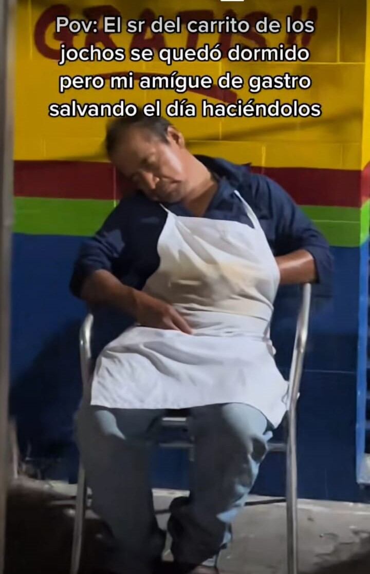 Señor de los hot dogs dormidos