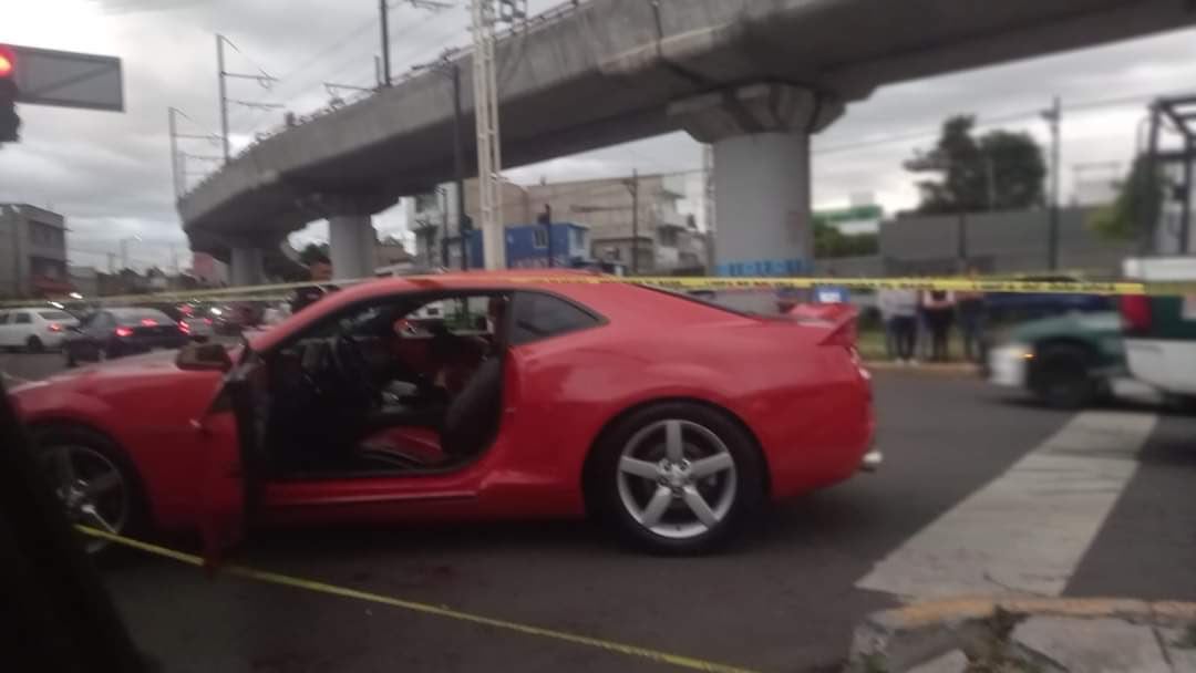 Ejecutan copiloto de Camaro en la CDMX