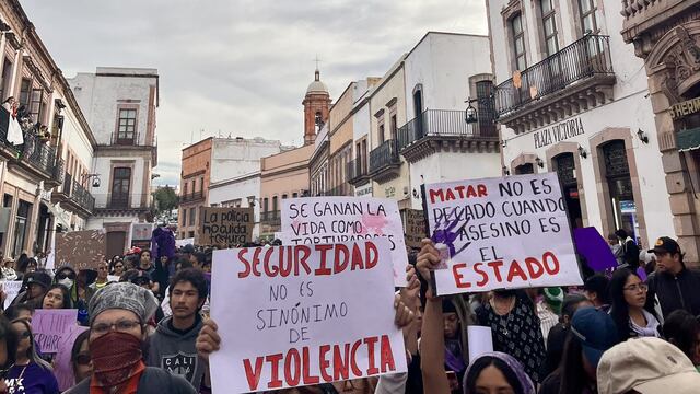 En Zacatecas marchan tras la represión del 8M