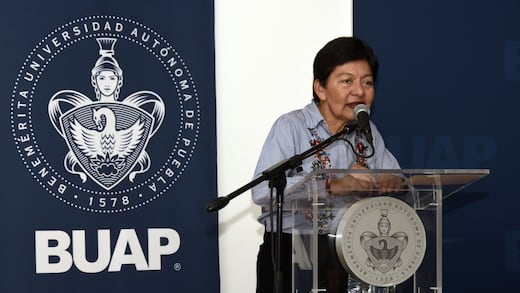 Lilia Cedillo encabeza entrega de constancias a servidores públicos capacitados por la BUAP