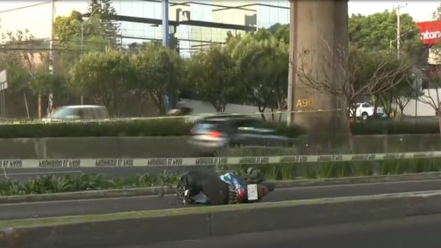 Muere motociclista en Periférico frente a Jardines del Pedregal.