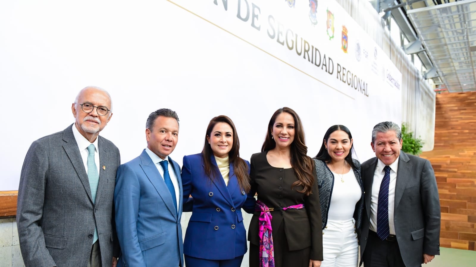 Tere Jiménez encabeza reunión con 6 gobernadores para reforzar seguridad en Aguascalientes