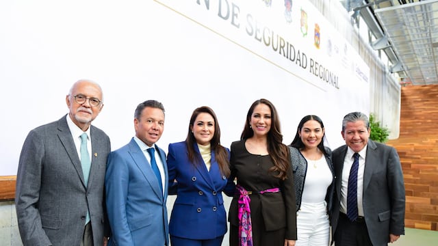 Tere Jiménez reúne a 6 gobernadores para reforzar seguridad regional.