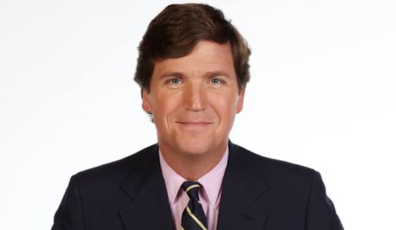 ¿Quién es Tucker Carlson, el ex presentador de noticias de Estados Unidos que propuso bombardear a México?