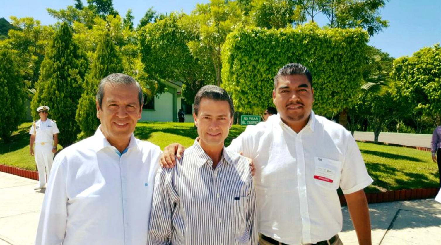 Isaías Rojas Ramírez con EPN