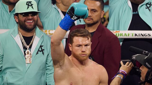 Canelo Álvarez.