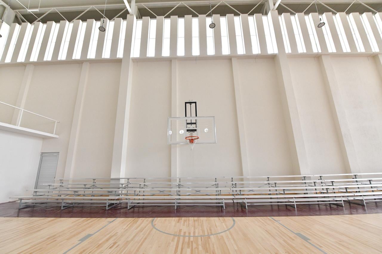 Javier May impulsa deporte en Tabasco con rehabilitación de Palacio de los Deportes.