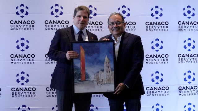 Andrés Mijes plantea ante CANACO una coordinación metropolitana con visión de Estado.