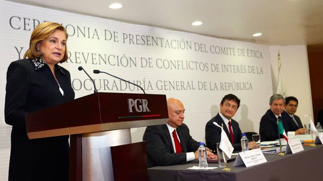 Arely Gómez. Piden su comparecencia.