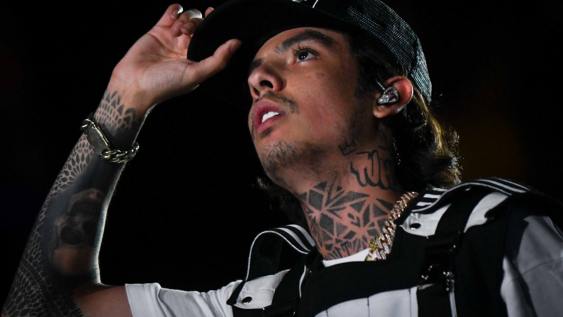 Natanael Cano se rebela contra la prohibición de corridos tumbados