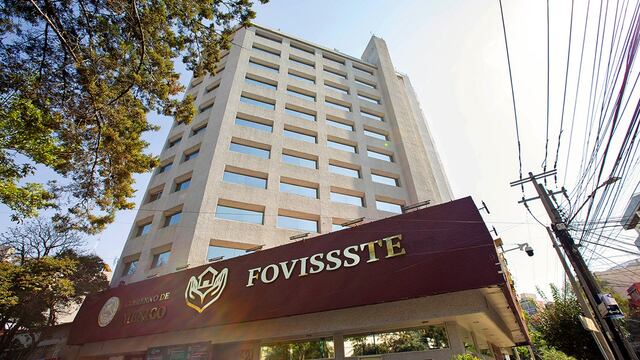 Martí Batres anunció condonación de adeudos de Fovissste