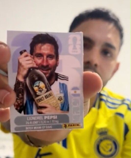 Estampa Messi en álbum pirata Mundial