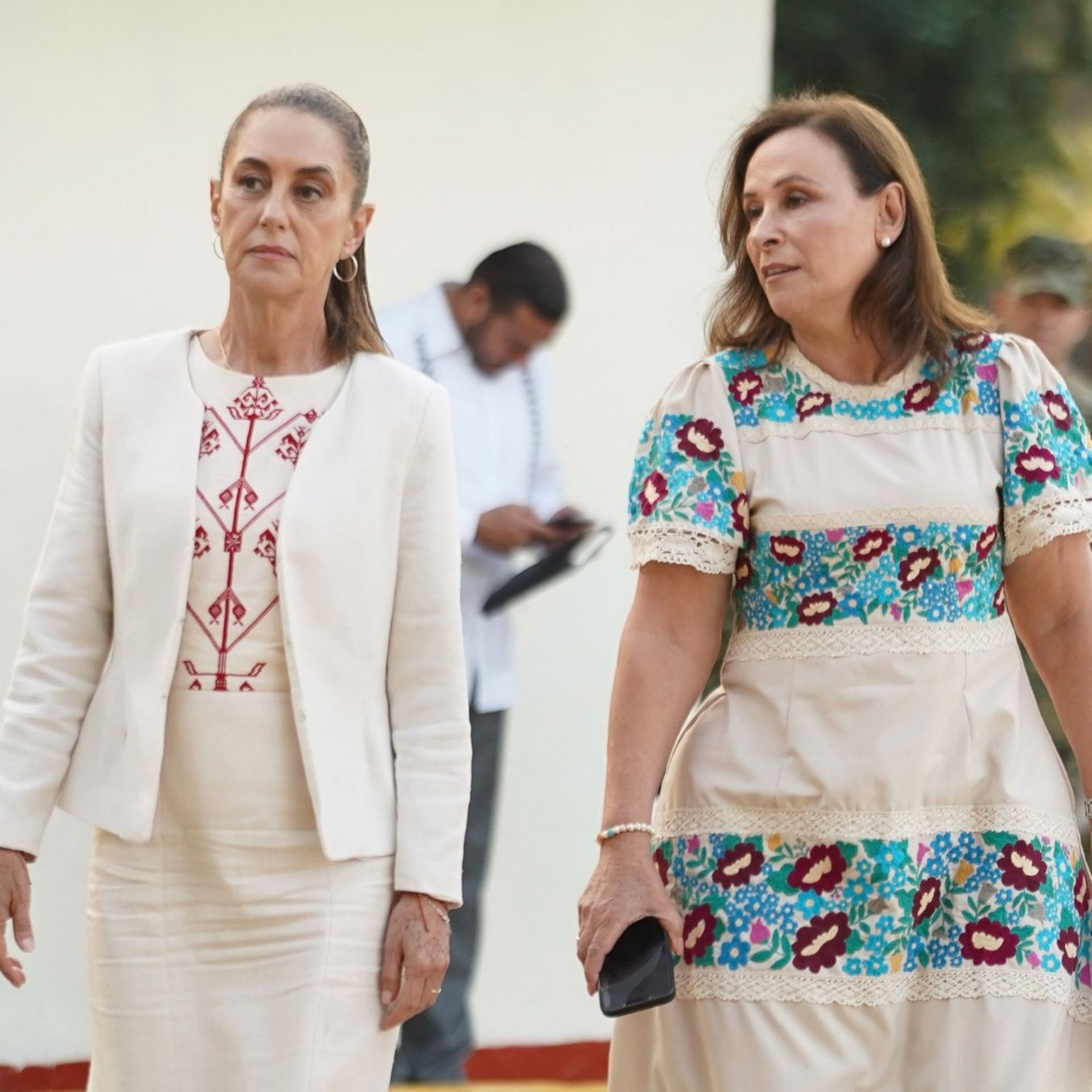 Nahle pone contra las cuerdas a la 4T