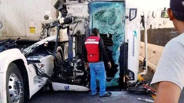 Autopista Nuevo Laredo-Monterrey hoy 13 de agosto
