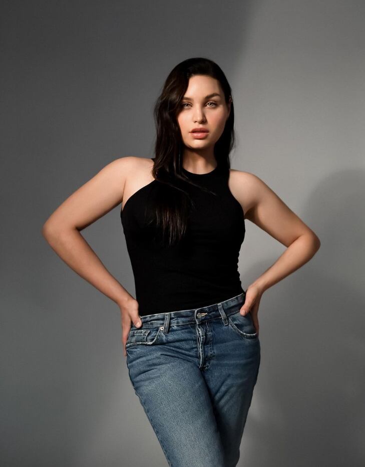 Estefanía Villarreal, actriz de Rebelde roba suspiros por su increíble cambio físico