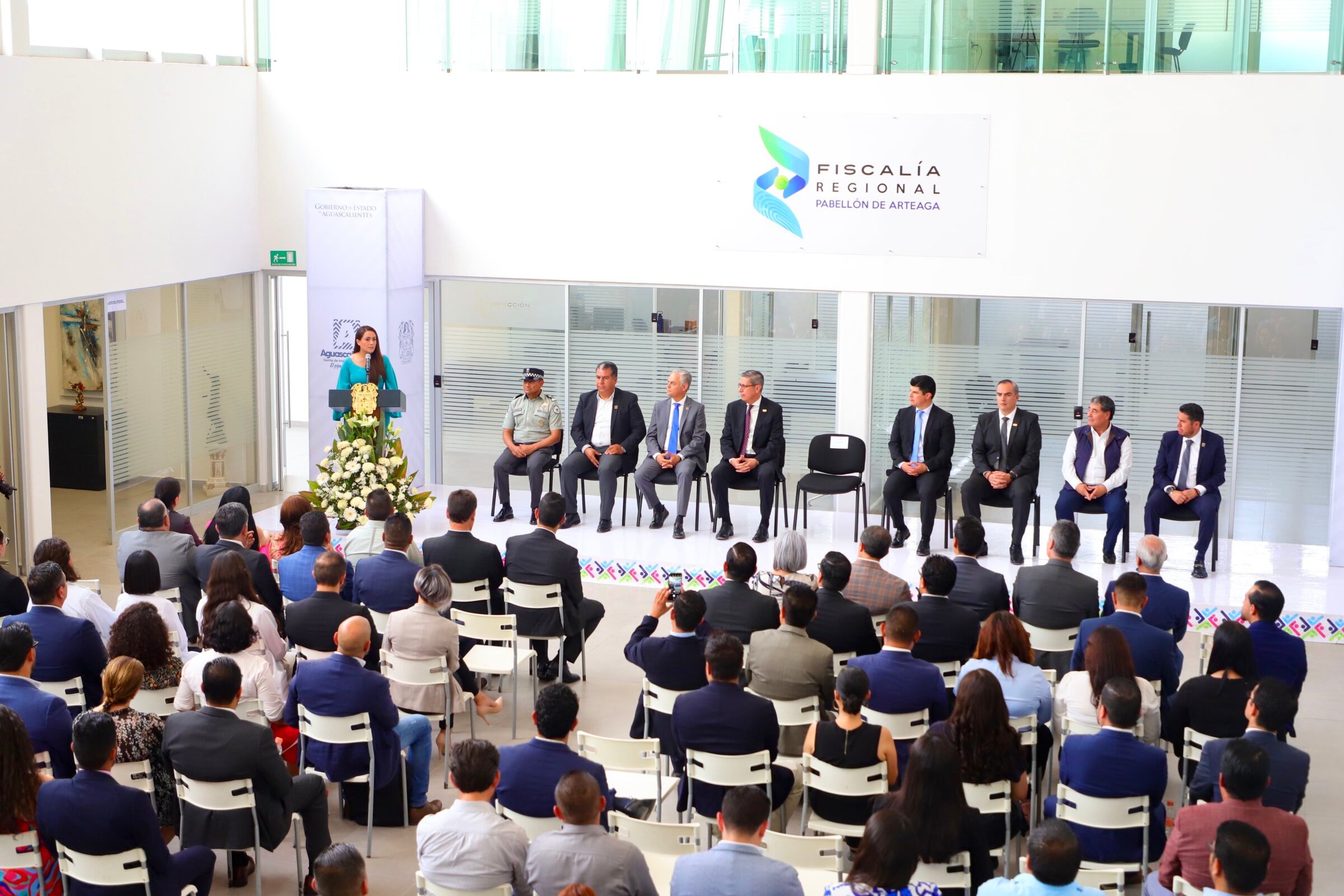 Tere Jiménez inaugura Fiscalía Regional