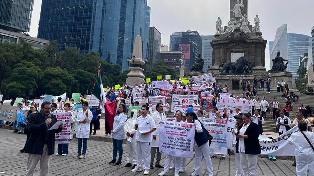 Trabajadores de salud demandan reunión con Claudia Sheinbaum por desabasto de medicamentos