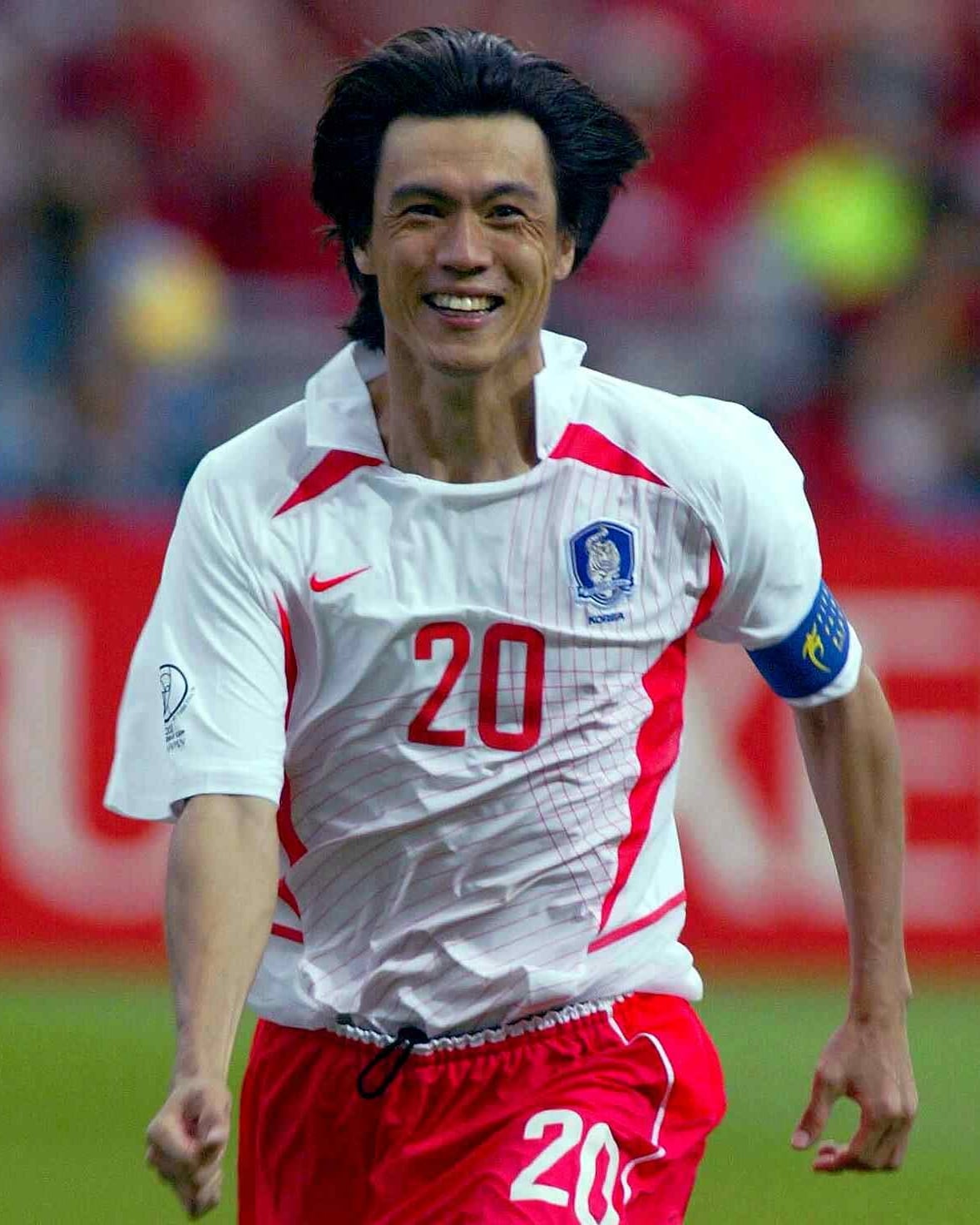 Hong Myung-bo enfrentó a México como jugador de Corea del Sur
