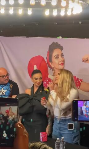 Wendy Guevara asiste al lanzamiento del perfume de la Wanders Lover