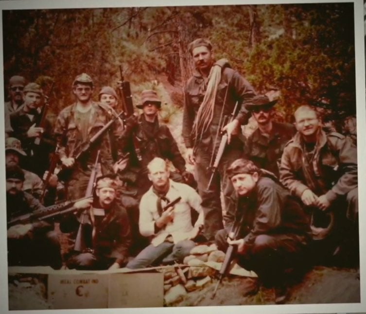 Ronald Johnson: Las polémicas fotos de su pasado en el Ejército de Estados Unidos y la CIA