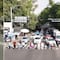 Trabajadores del ISSSTE bloquean avenida Coyoacán por retraso en vales de fin de año