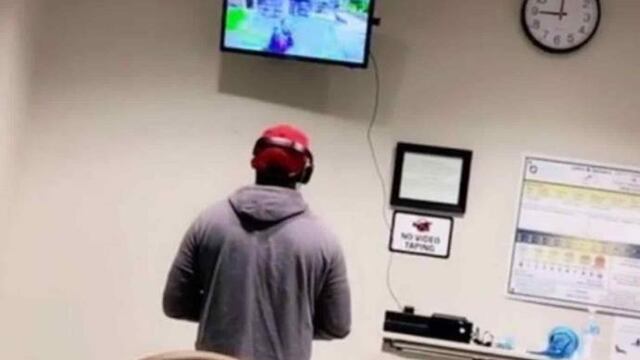 Jugando Xbox en el hospital