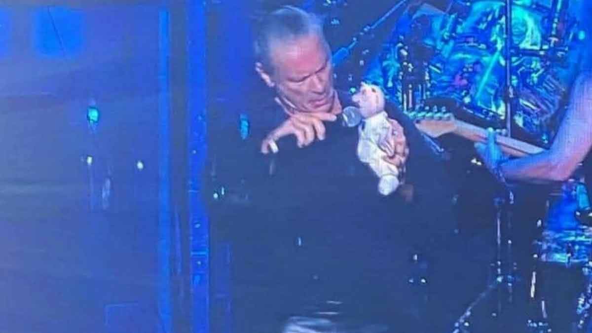 Le avientan Dr. Simi a Iron Maiden y así reaccionaron (VIDEO)