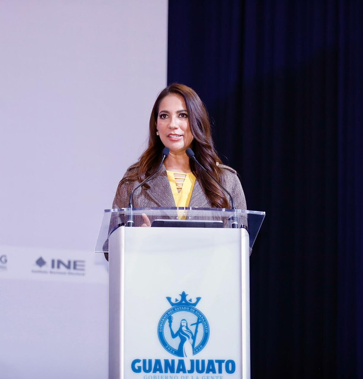 El gobierno de Guanajuato entregó 75 apoyos económicos de hasta 35 mil pesos a familias migrantes