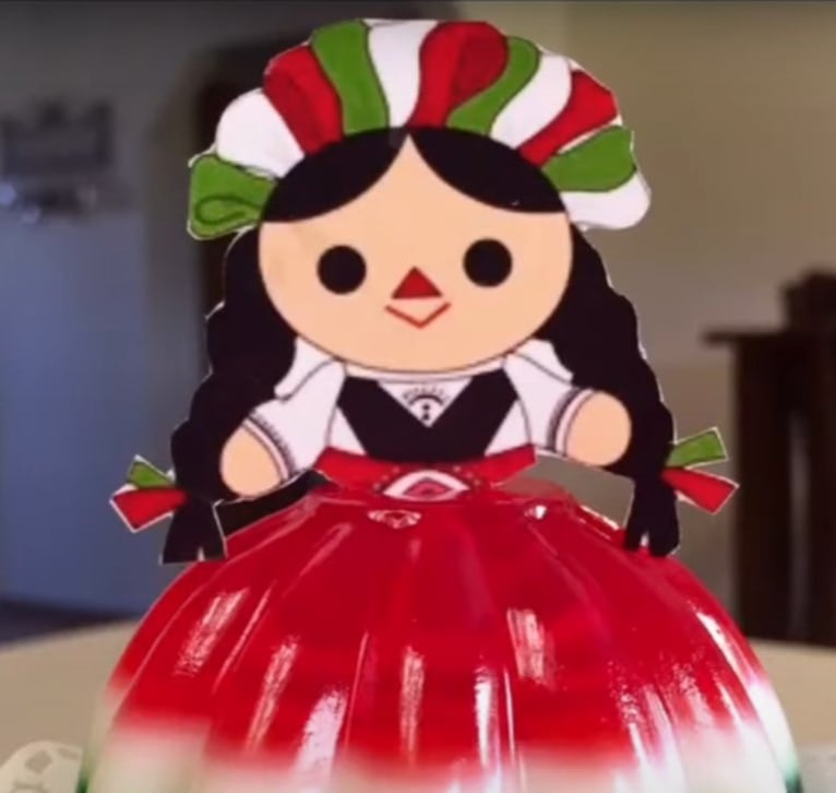 Gelatina de muñeca Lele para el 15 de septiembre