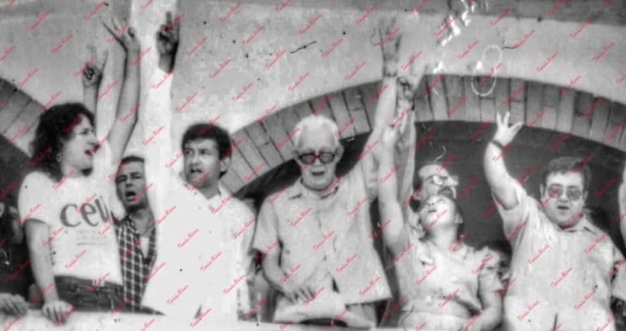 Foto tomada en 1991. Antonio Santos Romero junto a Andrés López Obrador