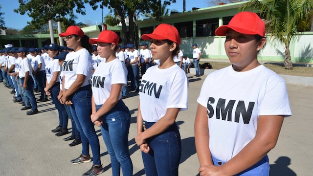 En la actualidad las mujeres pueden realizar el servicio militar, pero de manera voluntaria