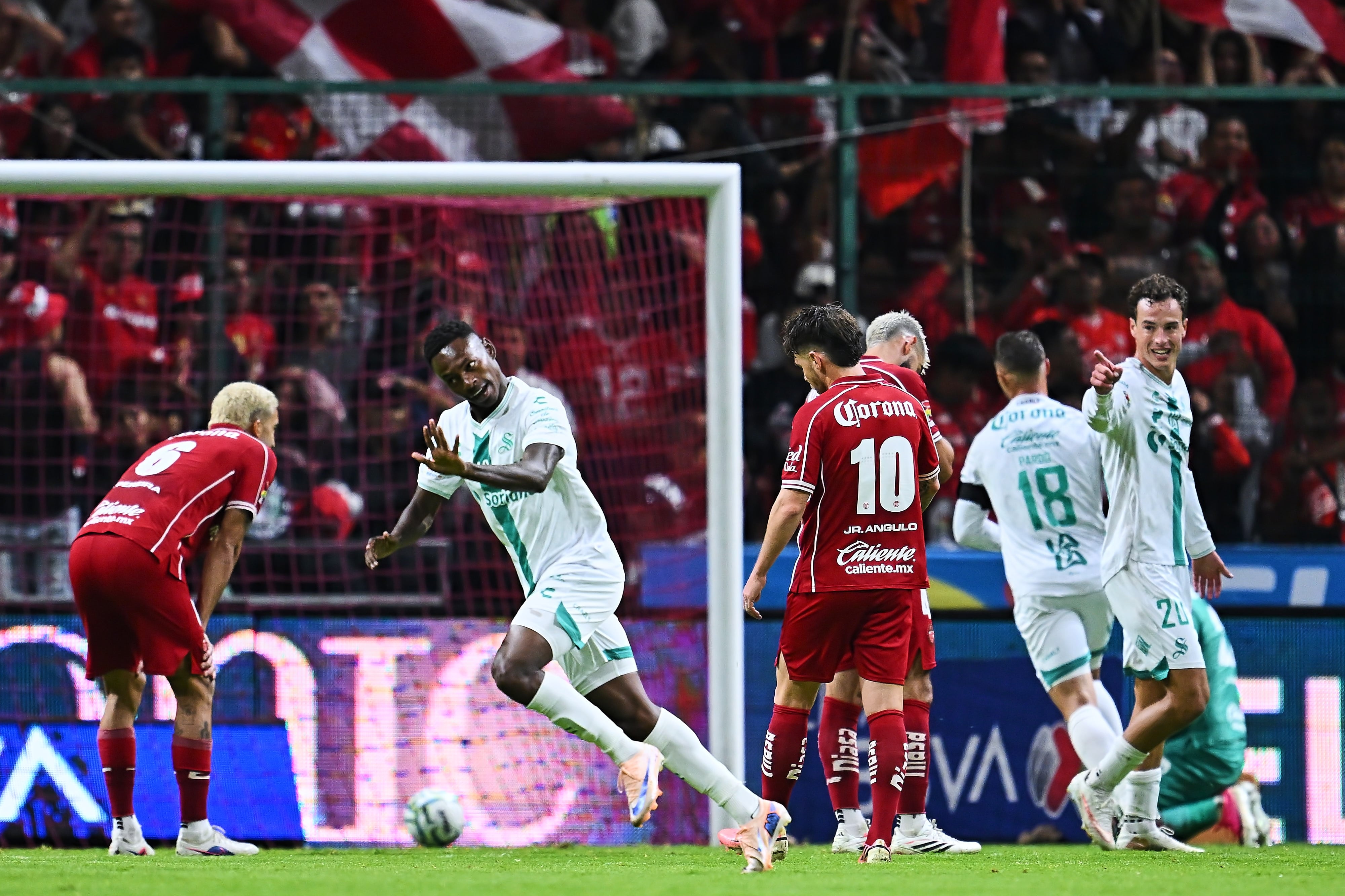 Santos derrota a Toluca y da la sorpresa de la Jornada 9 en Liga MX