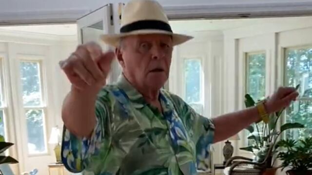 VIDEO: Anthony Hopkins baila al ritmo de ‘La pollera colorá’