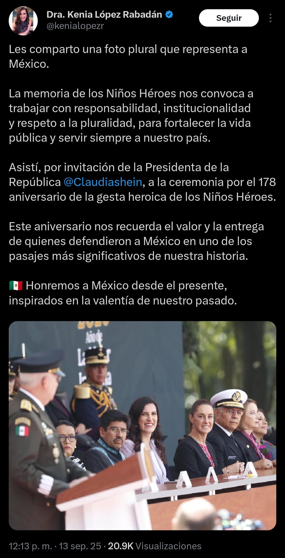 Foto plural de Kenia López Rabadán