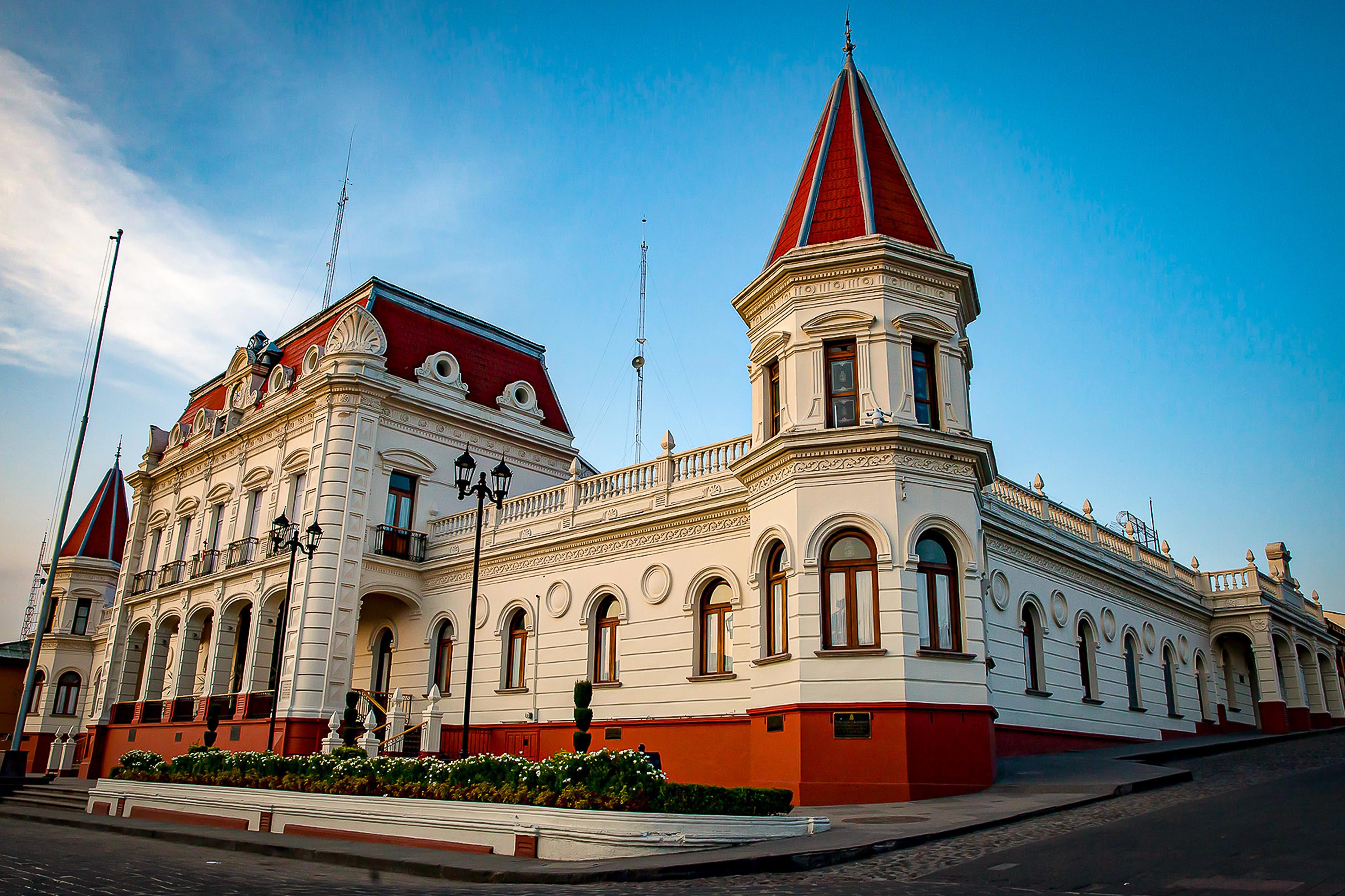 Delfina Gómez promueve turismo en EdoMéx con ruta futbolera.