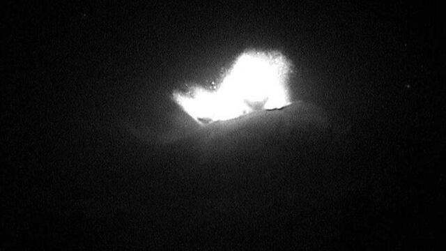 Popocatépetl lanza material incandescente