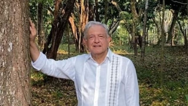 ¿AMLO reapareció en Palenque? El video que circula es de 2021 y fue grabado en CDMX