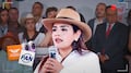 Grecia Quiroz llega a San Lázaro acompañada por diputados del PAN y MC