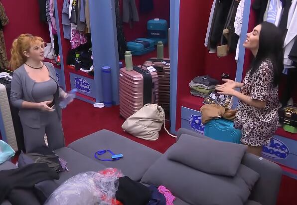 Briggitte Bozzo y Karime Pindter