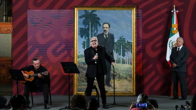 Amaury Pérez en la mañanera de AMLO