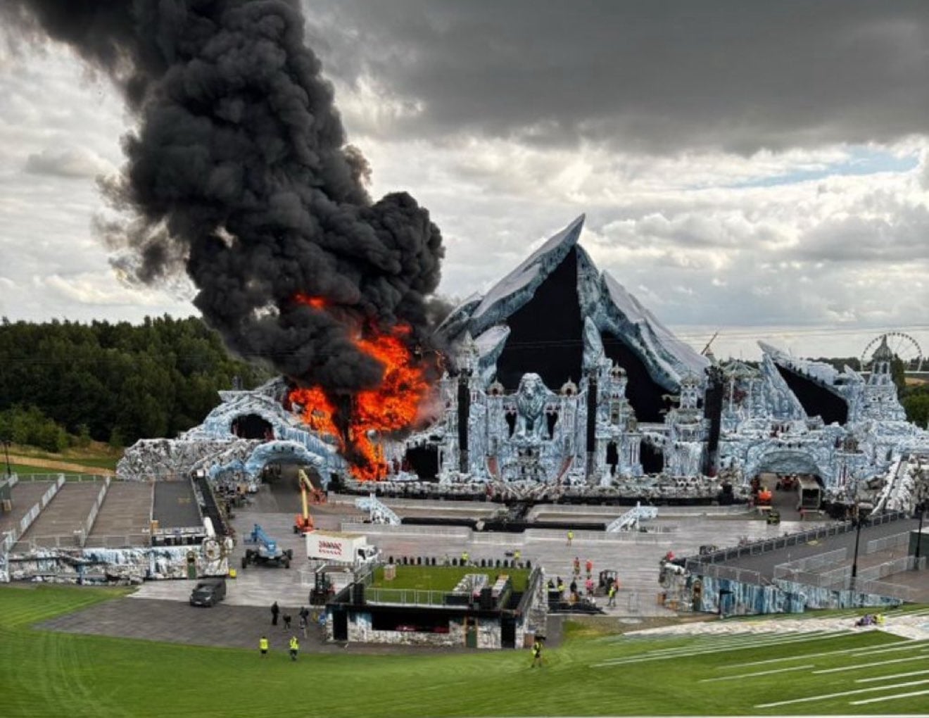 ¿Qué pasó en Tomorrowland 2025? El festival no fue cancelado, pero sufre importante accidente a días de empezar