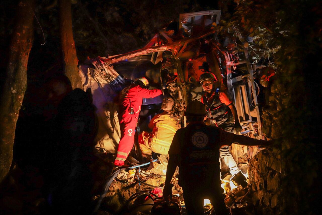 Accidente en Huitzilac, Morelos, donde estuvo involucrado la Banda Real de Huajuapan