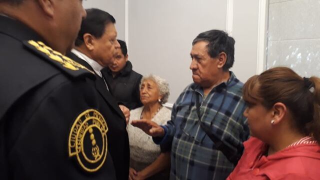 Norberto Rivera se reúne con familia de José Javier Hernández, policía fallecido en ataque