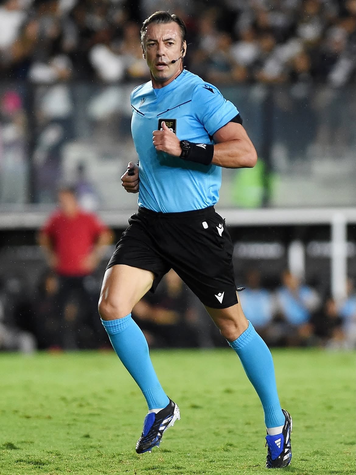 Raphael Claus, árbitro de fútbol de la FIFA en el Mundial 2026
