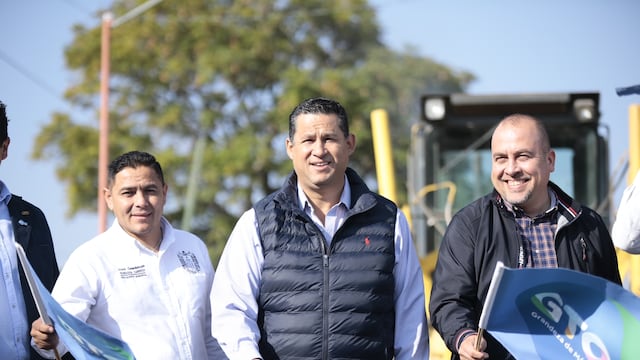 Diego Sinhue Rodríguez impulsó obras sociales en Santiago Maravatío, Guanajuato