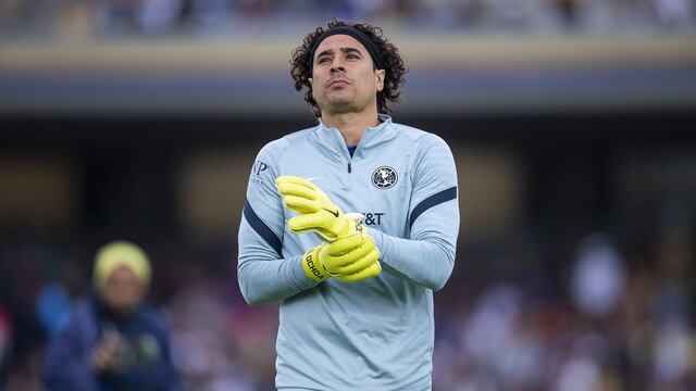 Guillermo Ochoa en Ciudad Universitaria