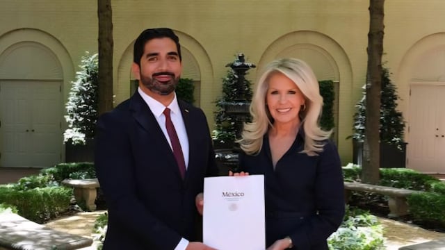 Roberto Lazzeri viajó a Washington D.C para reunirse con Monica Crowley